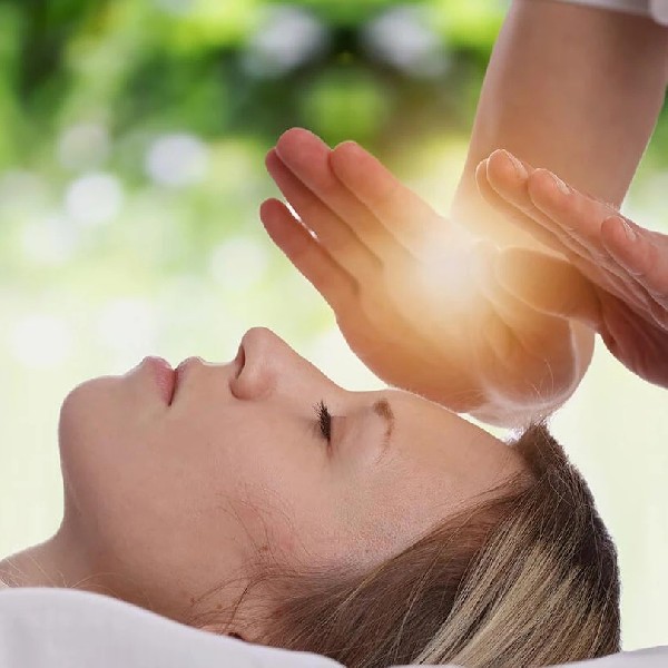 https://www.terredipregio.it/immagini_news/149/il-reiki-da-rosso-lampone-149-600.jpg